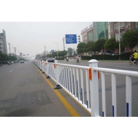云林县市政道路护栏工程
